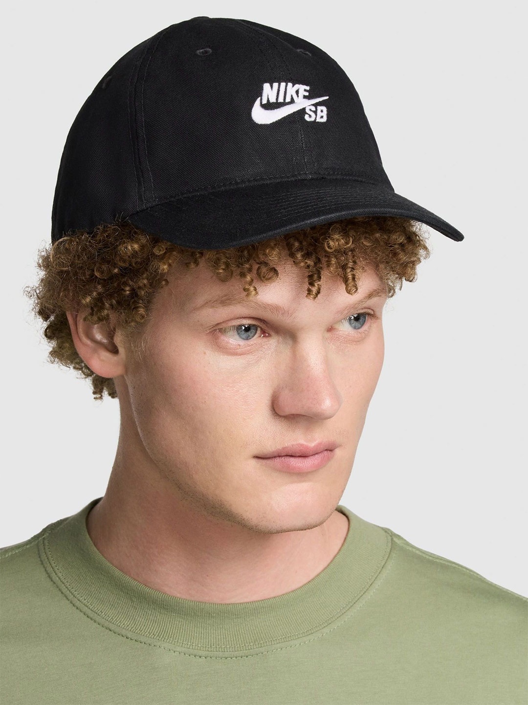 

Nike SB Club Unstructured Skate Cap, Black