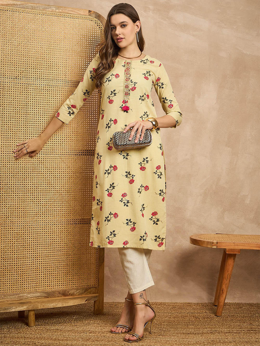 

BHALVAV EXPORT Women Floral Printed Straight Kurtas, Mustard