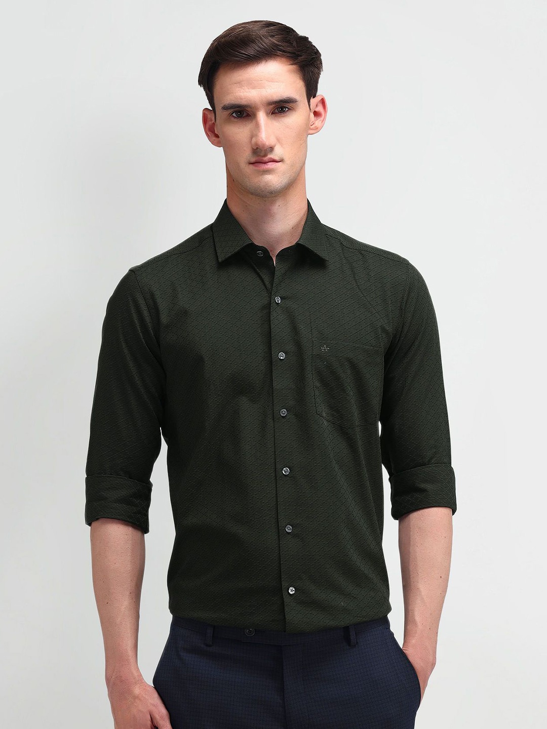 

Arrow Men Comfort Spread Collar Textured Cotton Slim Fit Formal Shirt, Green