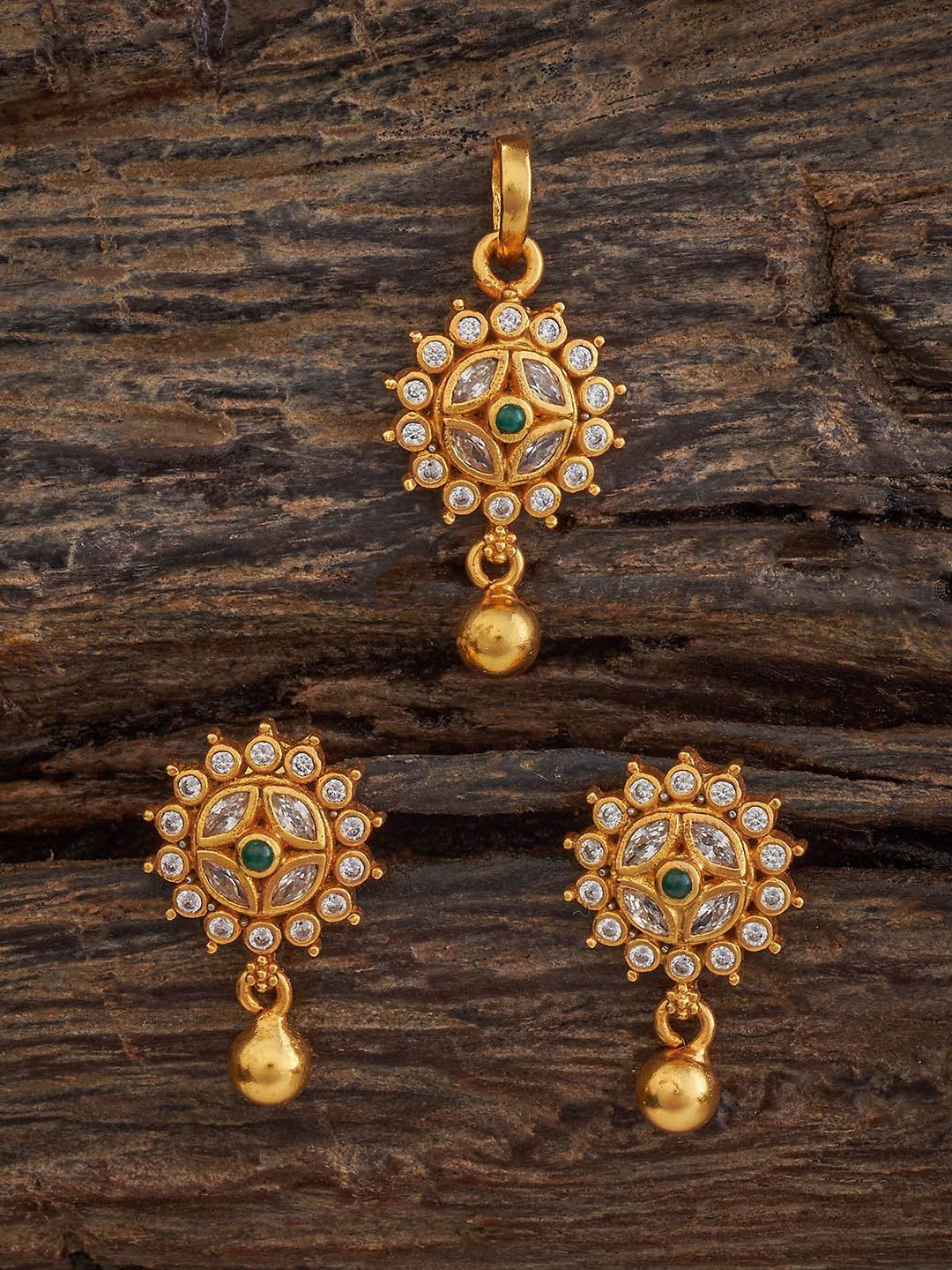 

Kushal's Fashion Jewellery 92.5 Pure Silver Gold-Plated Stone-Studded Jewellery Set