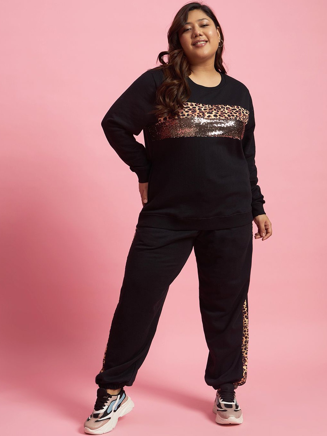 

AUSTIVO Plus Size Embellished Round Neck T-Shirt With Joggers, Black