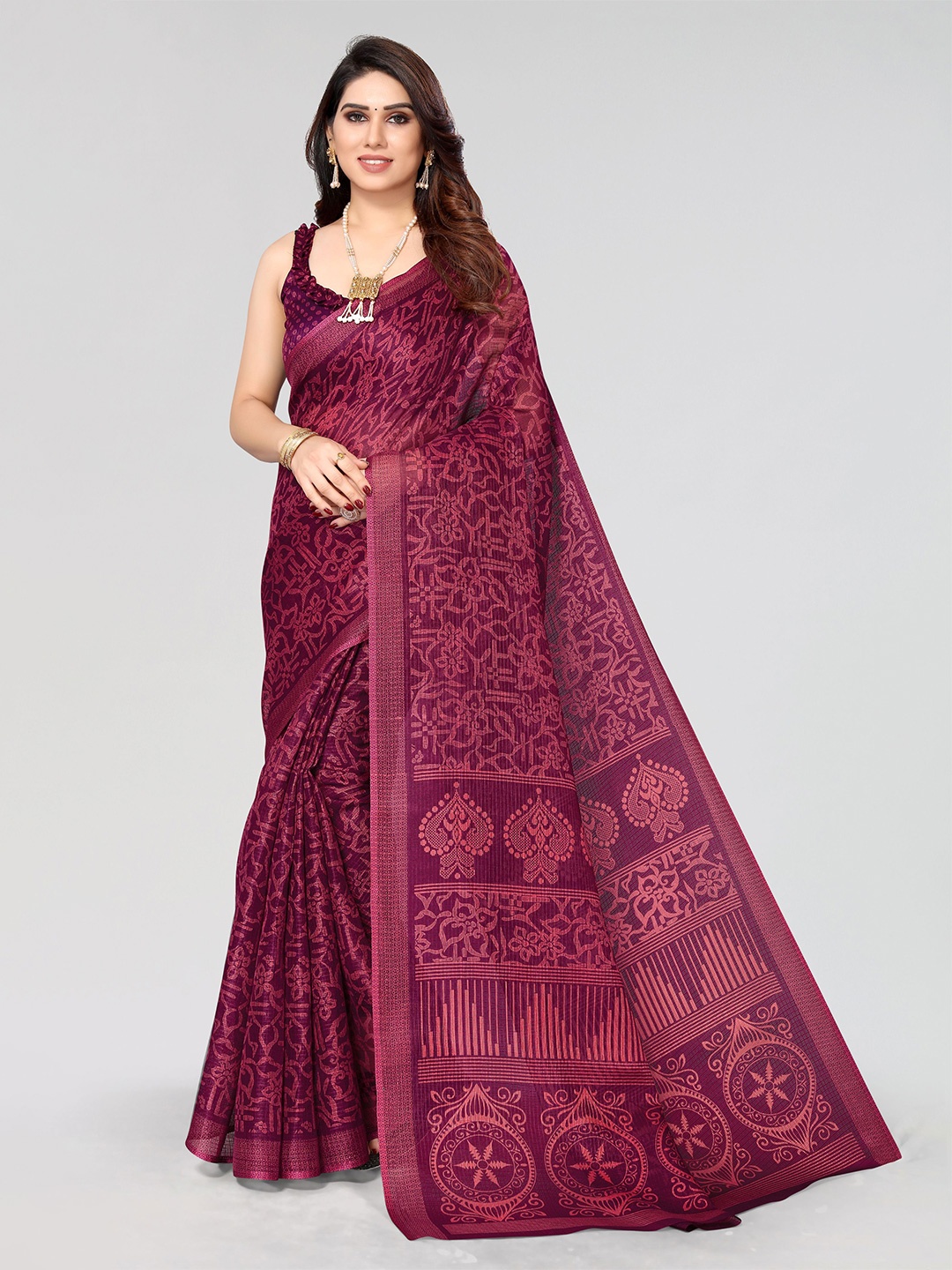 

VIRICA Floral Printed Saree With Blouse Piece, Magenta