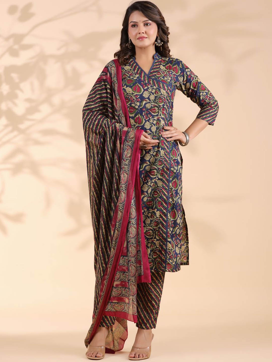 

Vbuyz Floral Printed Mandarin Collar Pure Cotton Straight Kurta With Palazzos & Dupatta, Blue