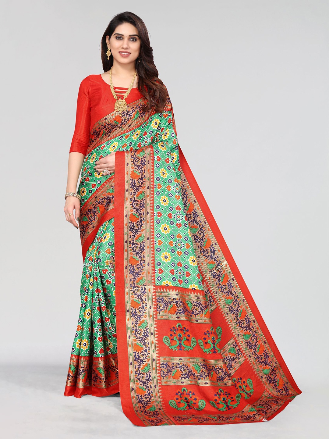 

VIRICA Floral Printed Saree, Green