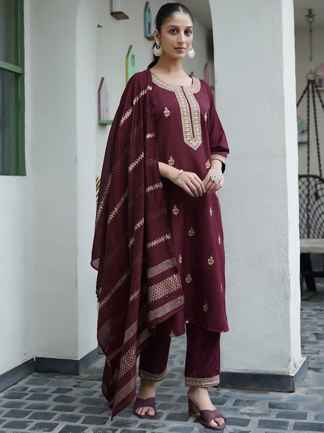 

SKYLEE Maroon Ethnic Motifs Embroidered Sequinned Straight Kurta & Trousers With Dupatta