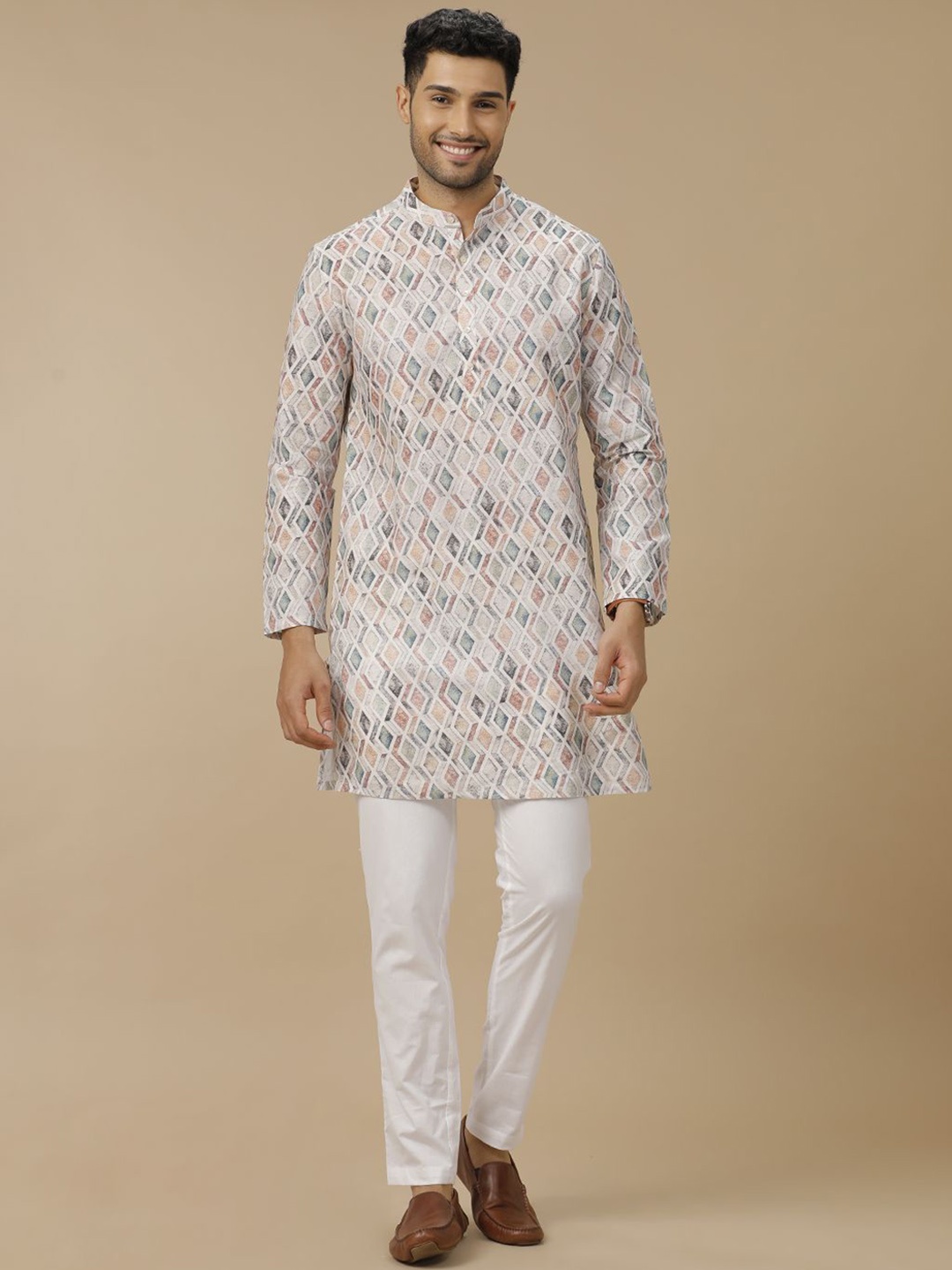 

Linen Club Abstract Printed Mandarin Collar Linen Cotton Straight Kurta, Beige