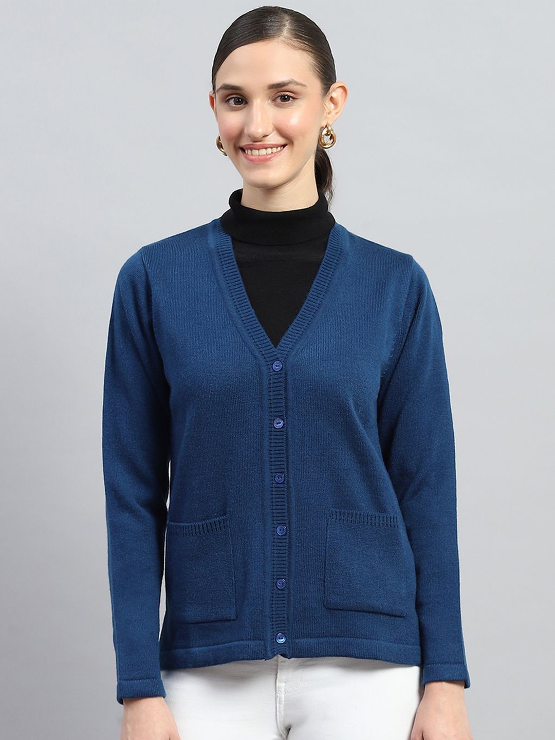 

Monte Carlo Women Woollen Solid V Neck Cardigan, Blue