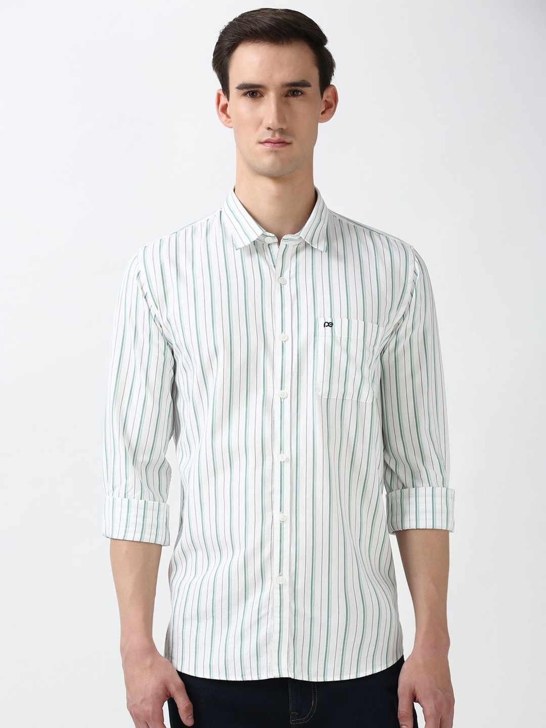

Peter England Casuals Men Spread Collar Vertical Striped Cotton Slim Fit Casual Shirt, White