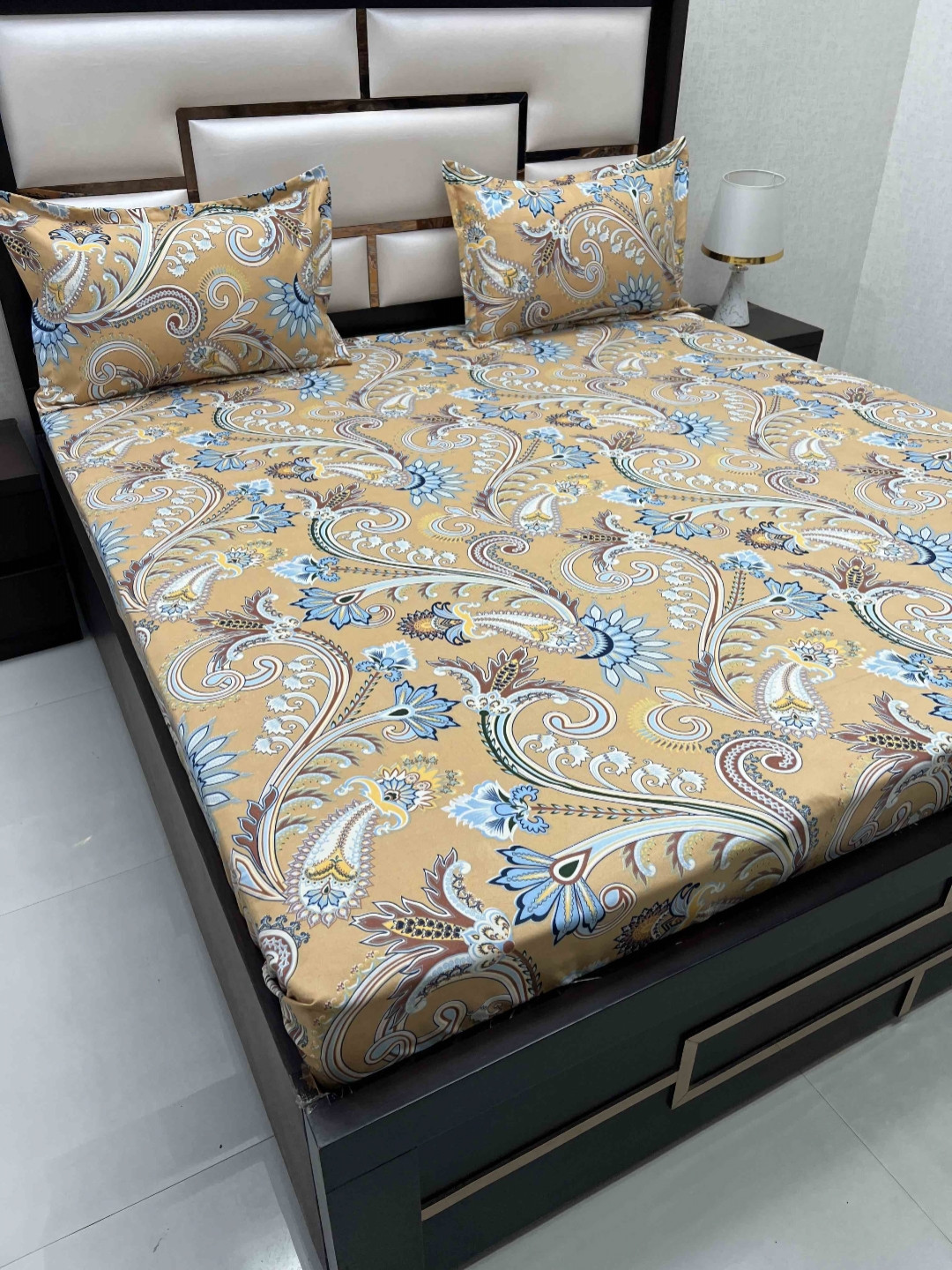 

Pure Decor Orange & Blue Ethnic Motifs Cotton 260 TC Queen Bedsheet with 2 Pillow Covers