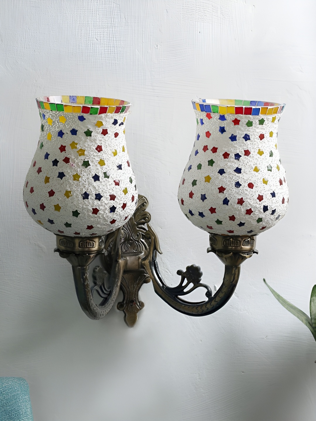 

Devansh White & Red Geometric Textured Bell Shaped Metal & Glass Wall Lamp