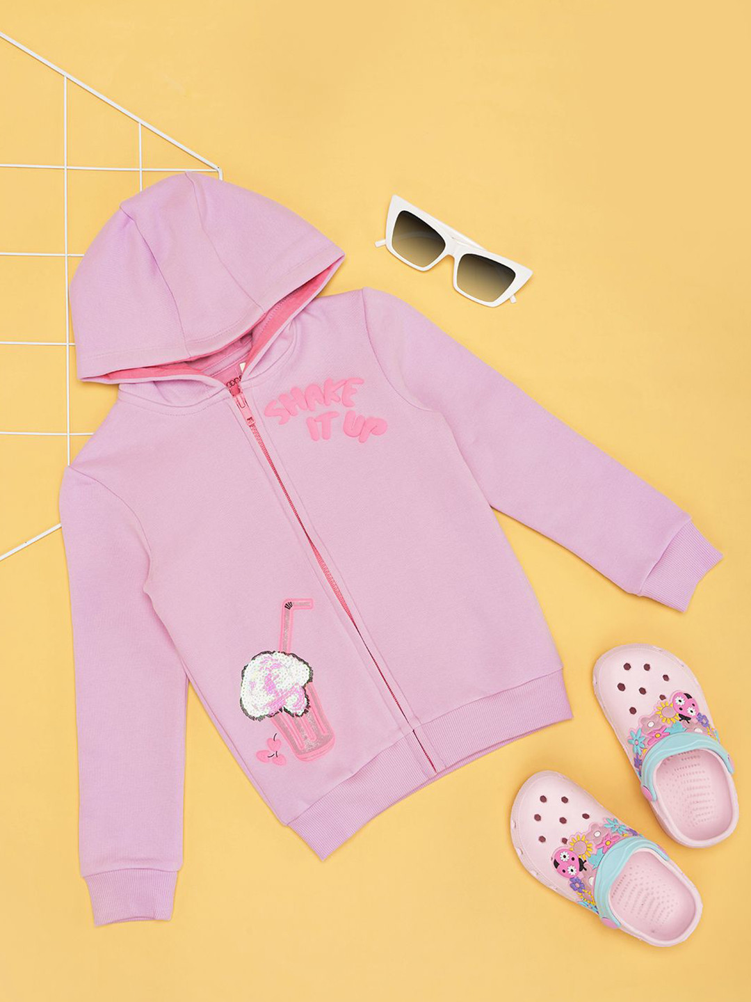

Pantaloons Junior Girls Graphic Printed Sweatshirt, Pink
