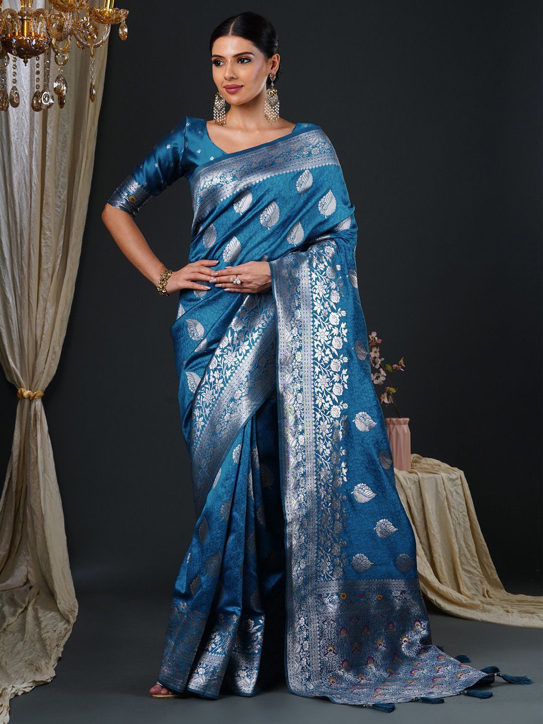 

Anouk Woven Design Ethnic Motifs Zari Banarasi Saree, Blue