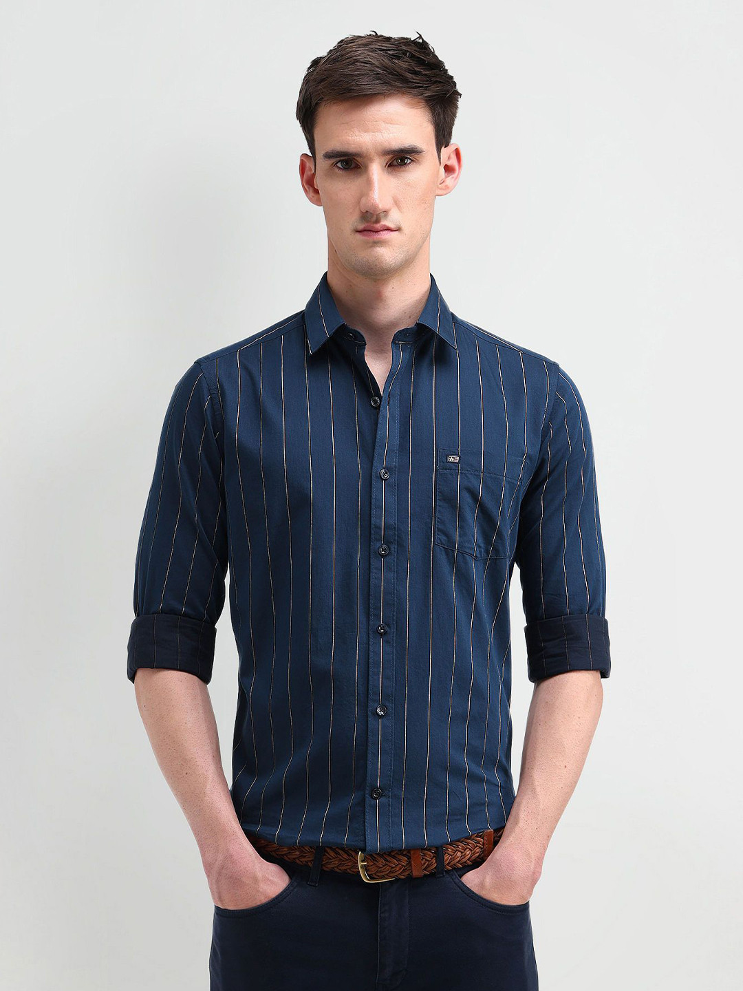 

Arrow Sport Men Comfort Spread Collar Vertical Striped Cotton Slim Fit Casual Shirt, Navy blue