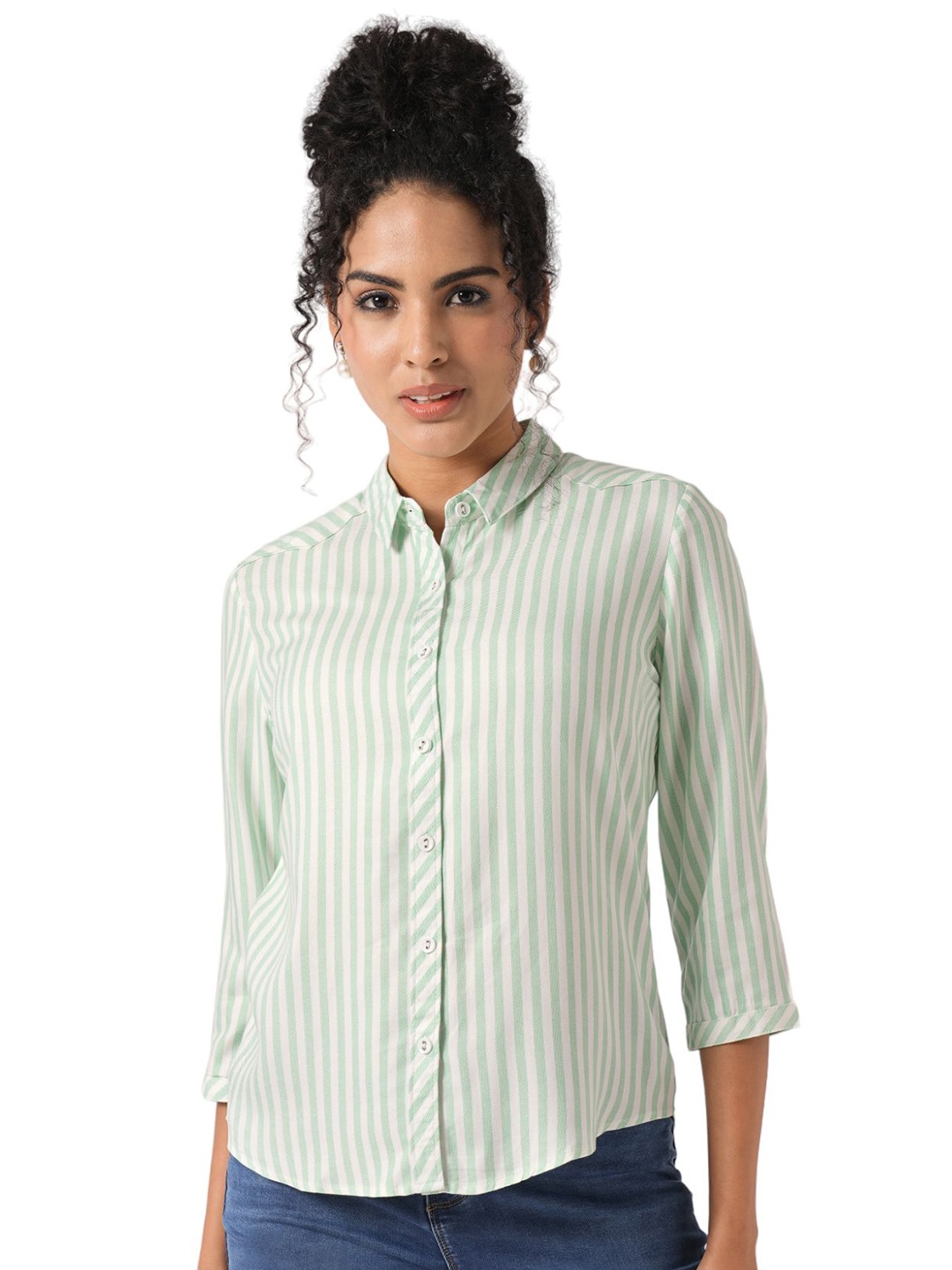 

Kraus Jeans Women Spread Collar Vertical Striped Slim Fit Casual Shirt, White