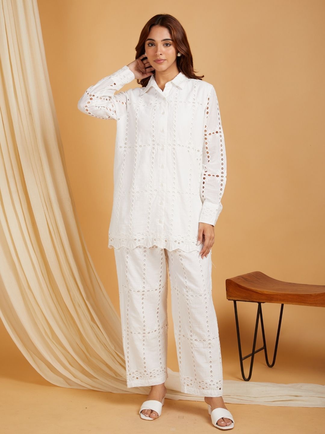 

SANASH Collections Schiffli Pure Cotton Shirt With Trousers, White