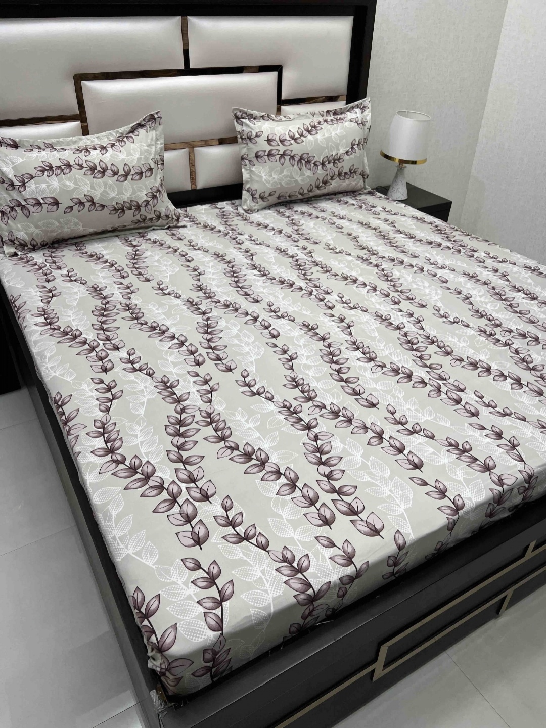 

Pure Decor Amulya Grey Floral 200 TC Microfiber Queen Bedsheet With 2 Pillow Covers
