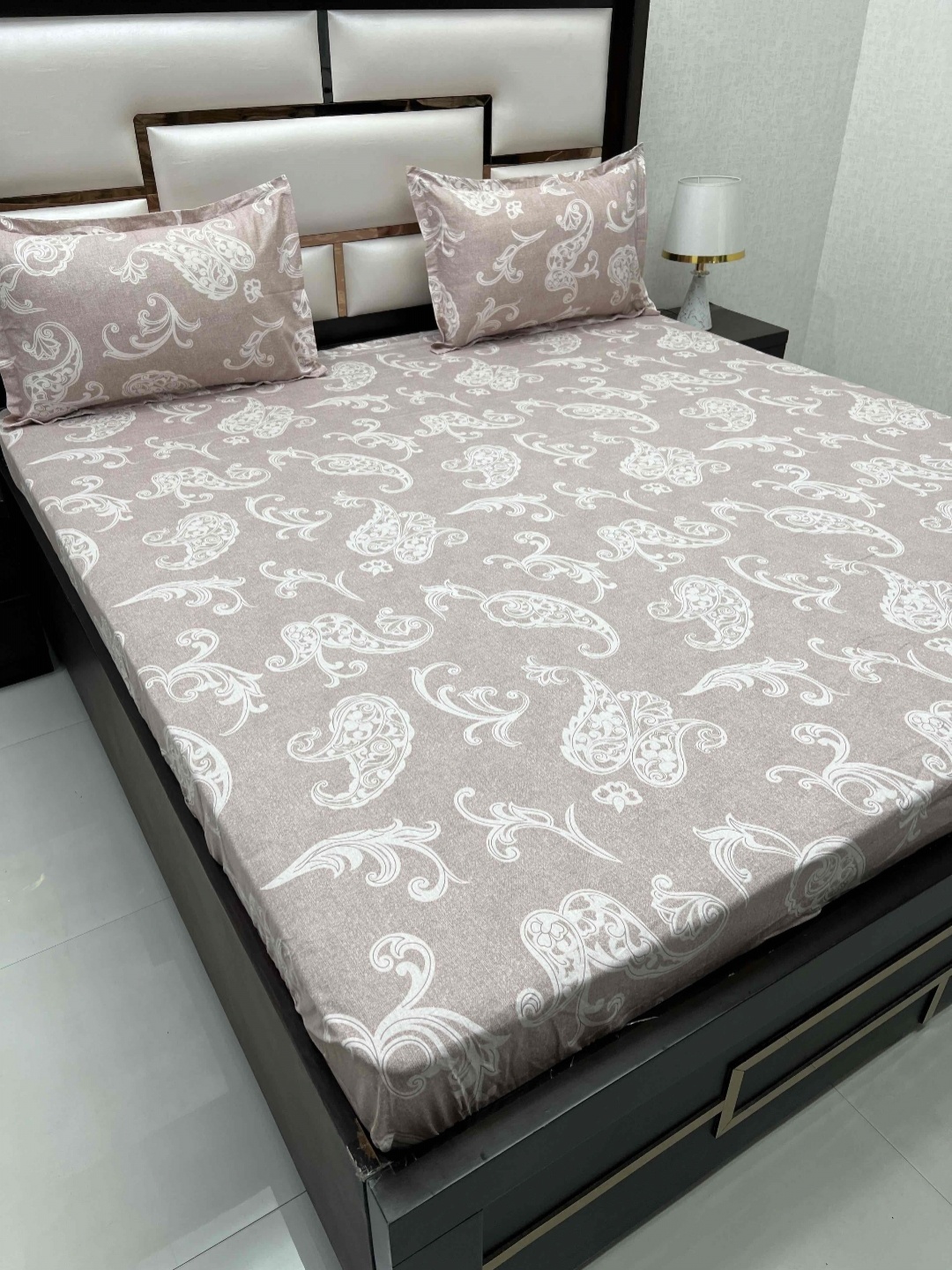

Pure Decor Brown Ethnic Motifs 400 TC Pure Cotton Fitted King Bedsheet & 2 Pillow Covers