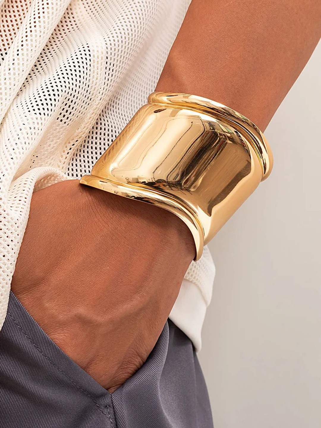 

Jewels Galaxy Gold-Plated Cuff Bracelet