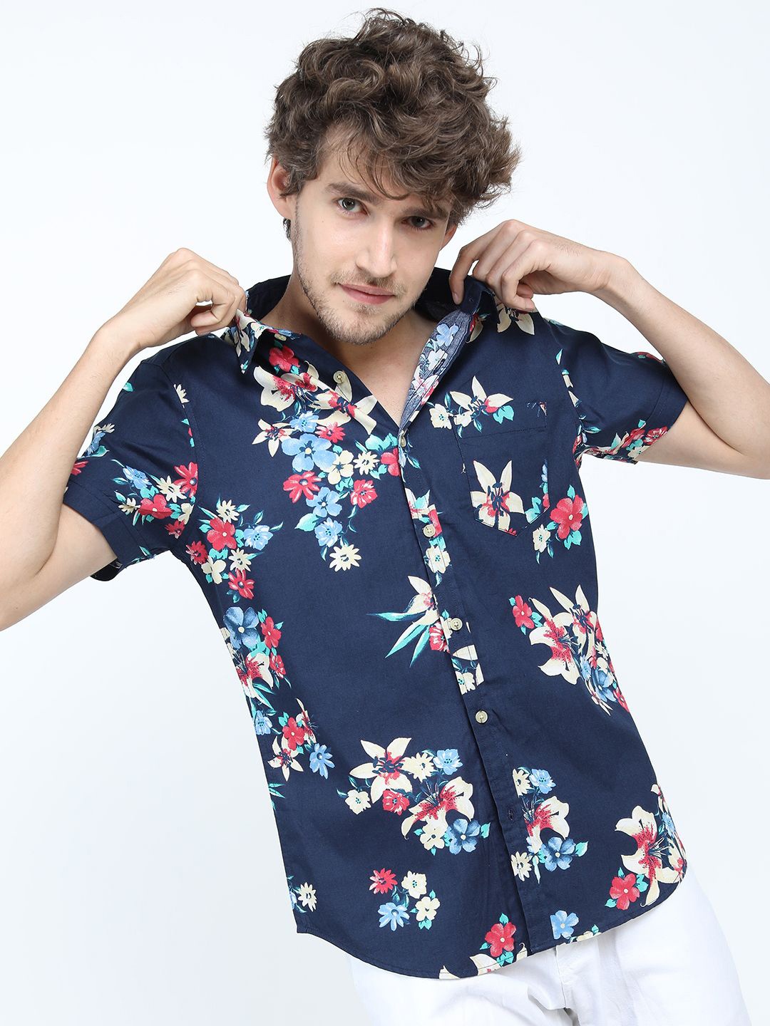 

LOCOMOTIVE Men Premiums Printed Casual Slim Fit Shirt, Navy blue