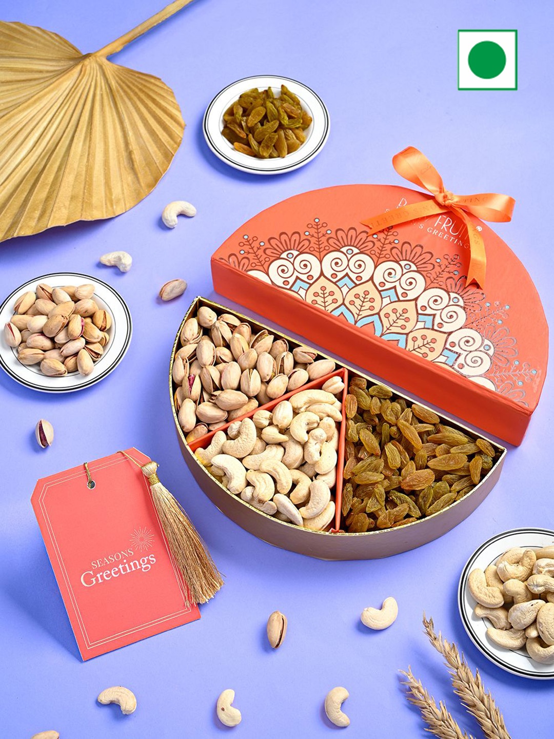

RawFruit DryFruits Combo With Greeting Card, Brown