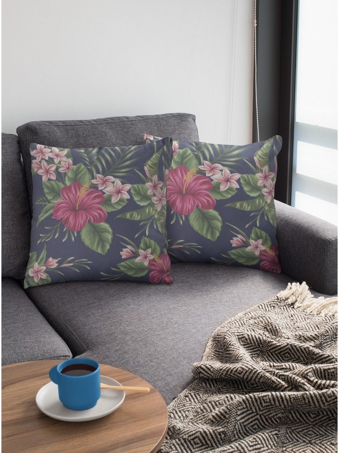 

THEYAYACAFE Green & Red 2 Pieces Floral Velvet Square Cushion Covers