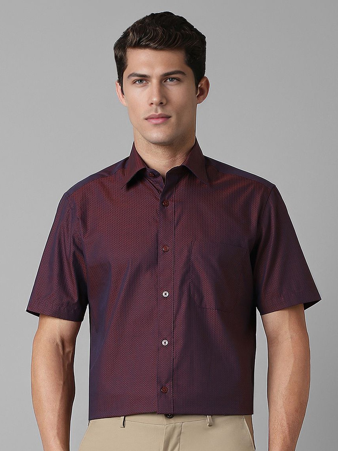 

Louis Philippe Men Classic Spread Collar Geometric Printed Cotton Formal Shirt, Maroon