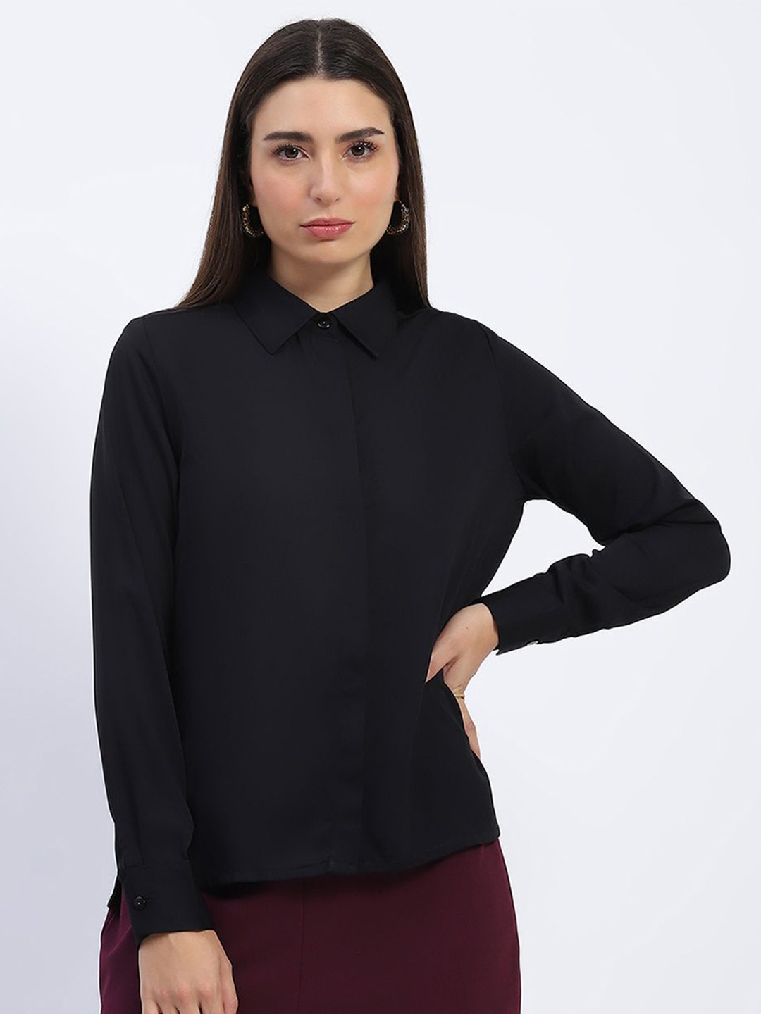 

Madame Women Spread Collar Solid Relaxed Fit Casual Shirt, Black