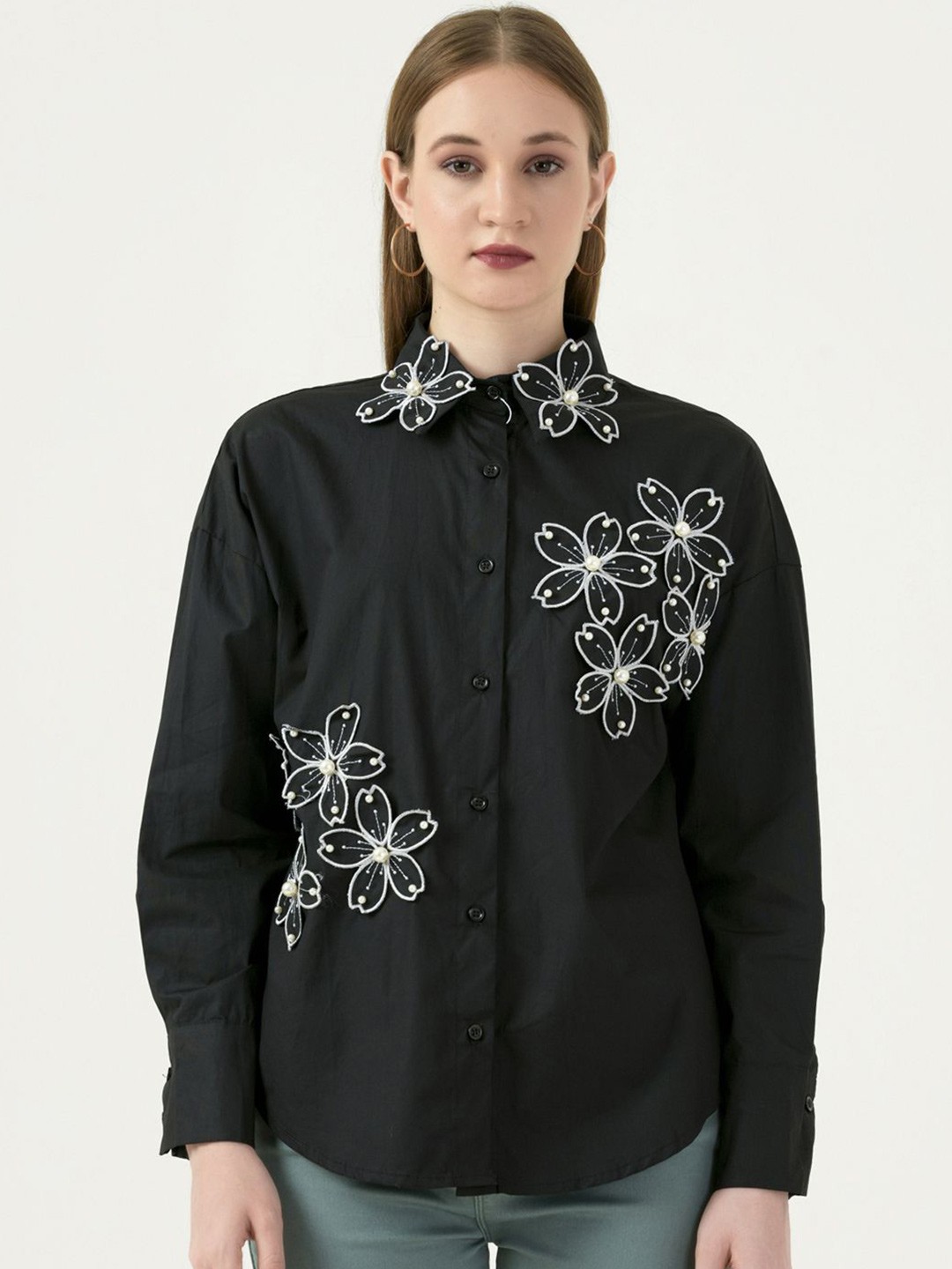 

Albion By CnM Women Spread Collar Floral Printed Polycotton Casual Shirt, Black