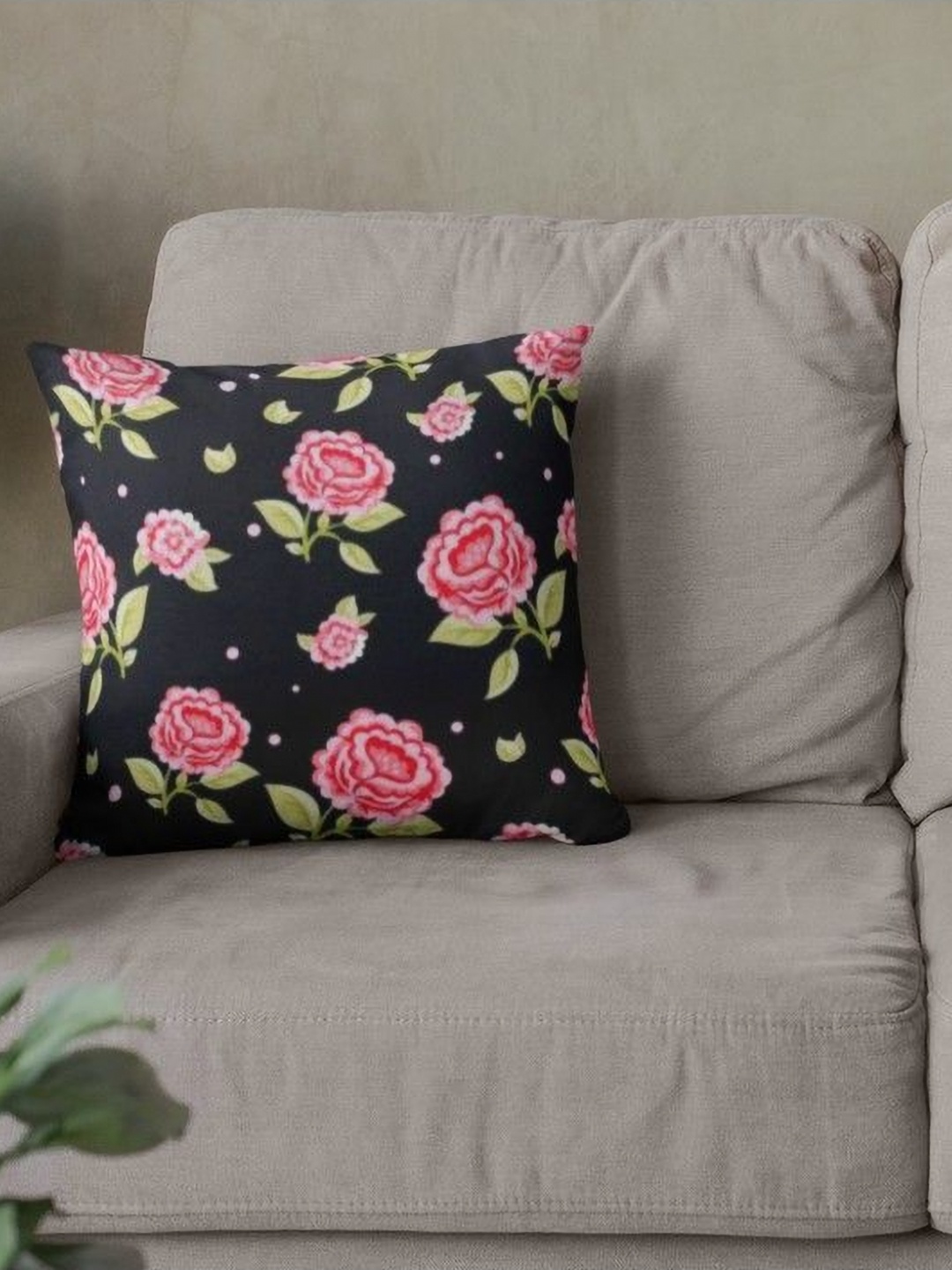 

THEYAYACAFE Black & Pink 2 Pieces Floral Velvet Square Cushion Covers