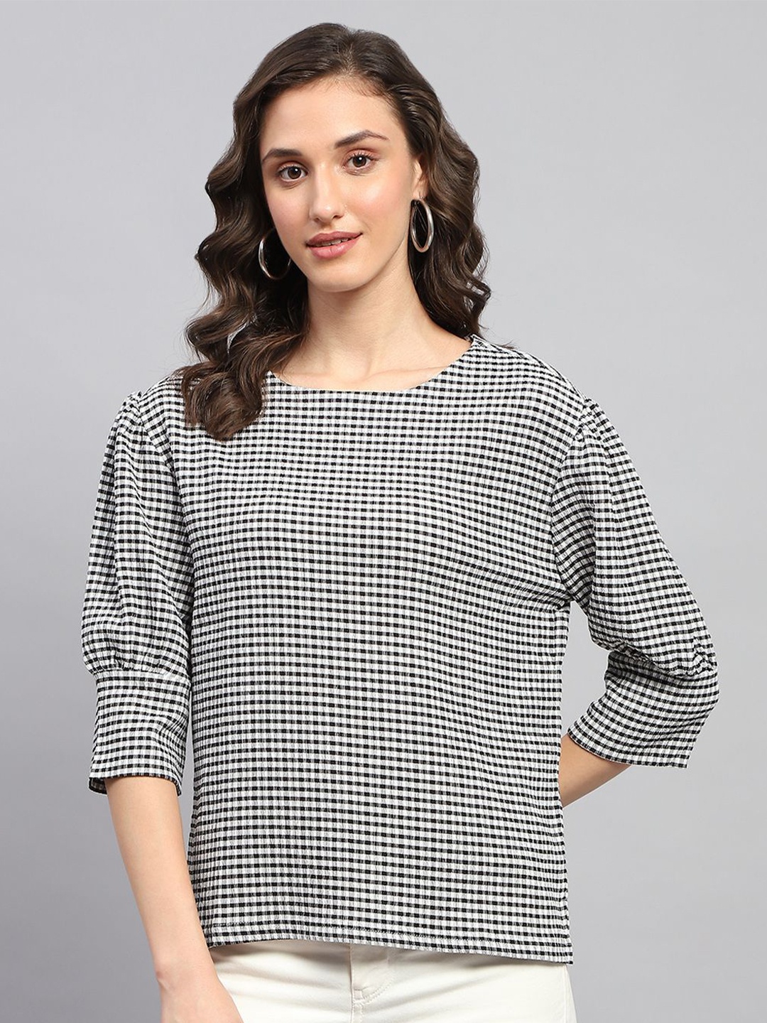 

Monte Carlo Women Checked Round Neck Top, Black