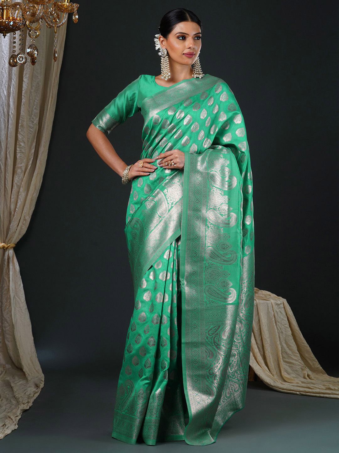 

Anouk Ethnic Motifs Zari Banarasi Saree, Turquoise blue