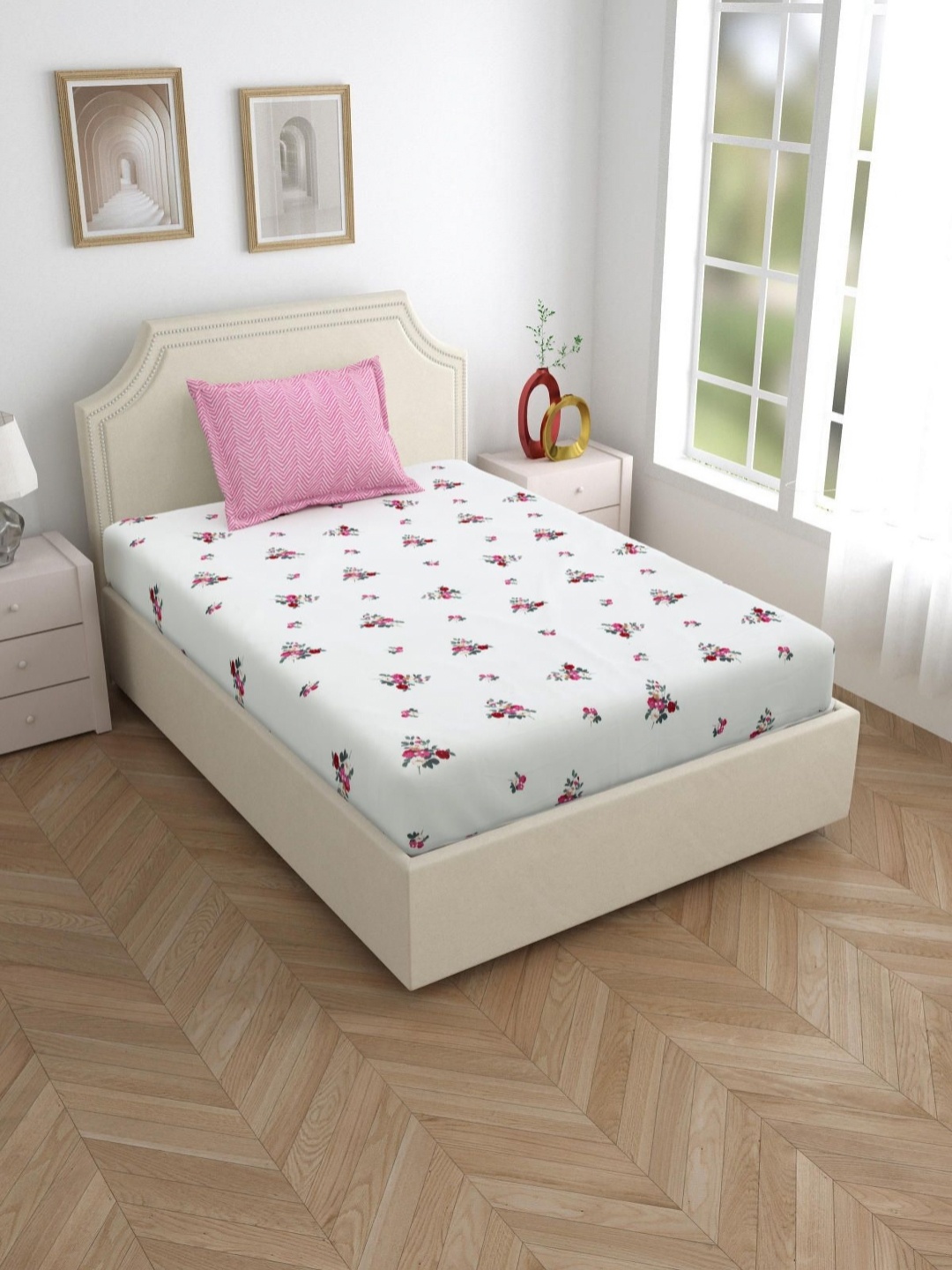 

Salona Bichona Pink & White Floral Printed 180 TC Cotton Single Bedsheet & 1 Pillow Covers