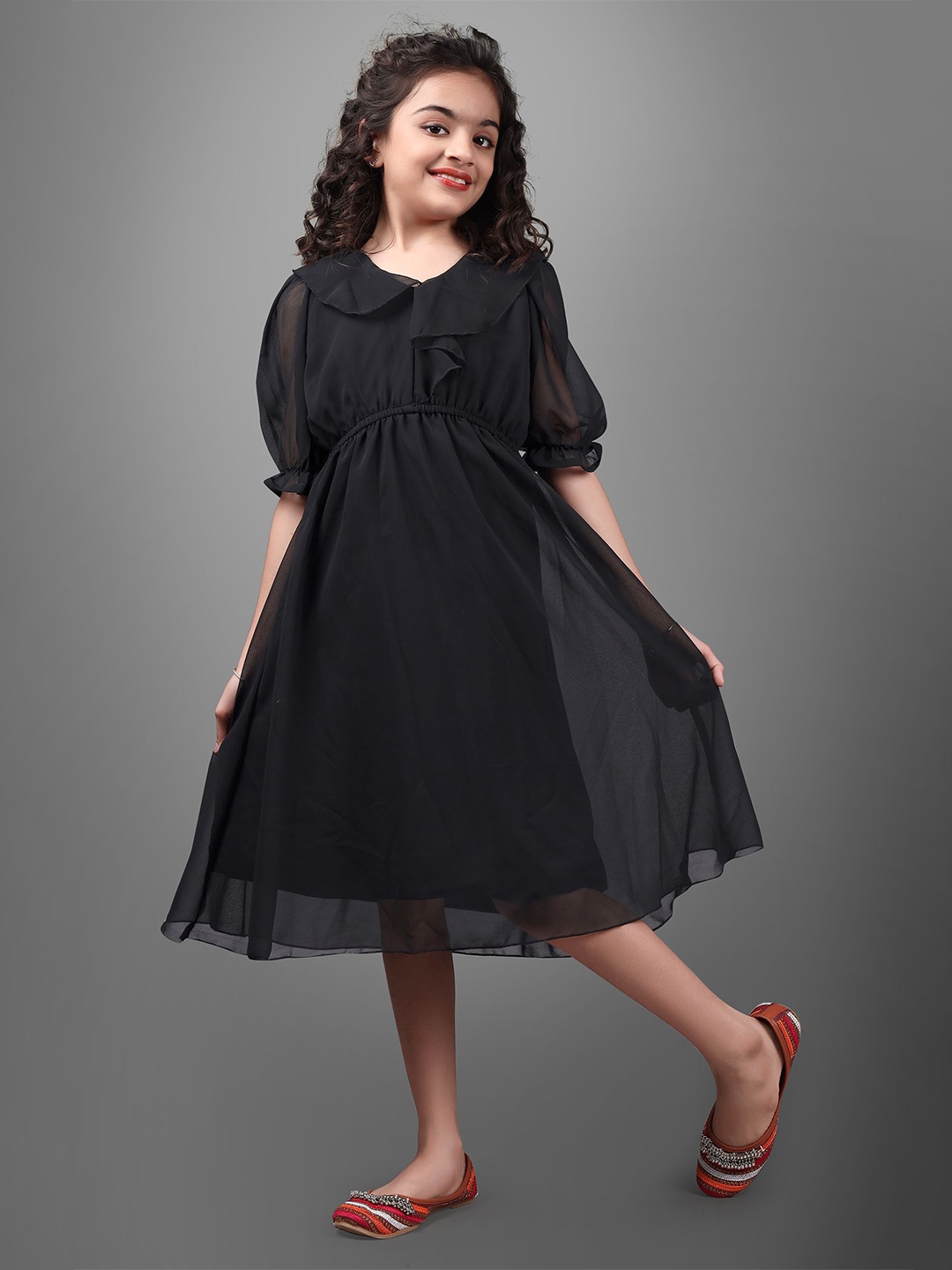 

BAESD Solid Flared Sleeve Georgette Fit & Flare Dress, Black