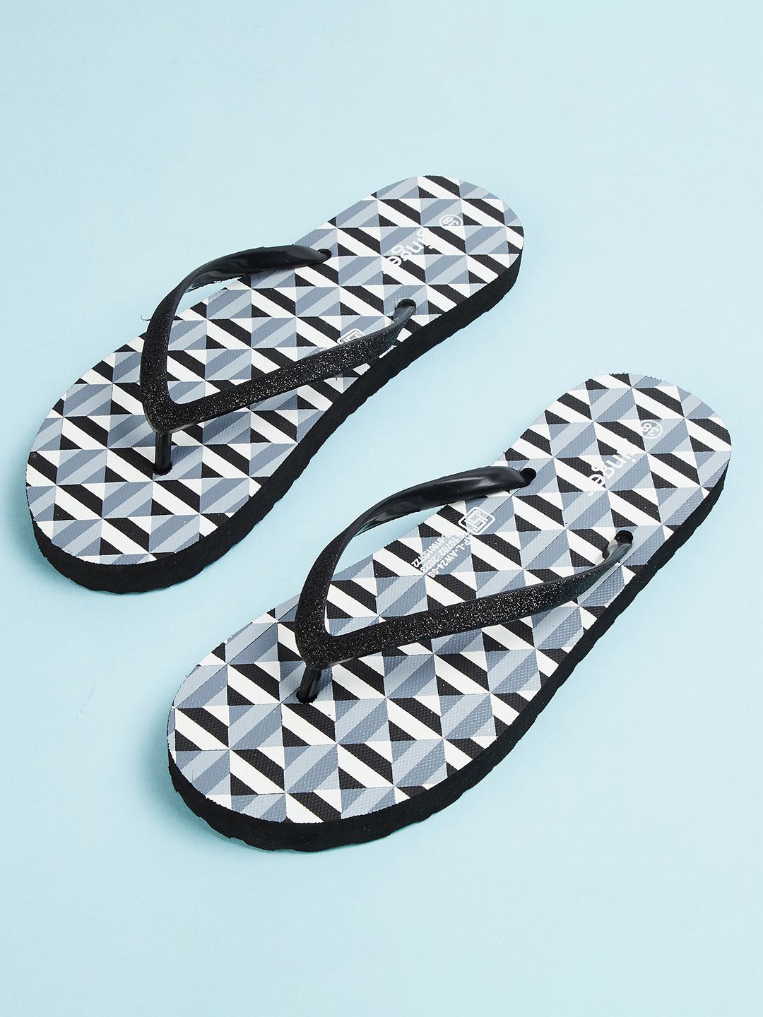 

Ginger by Lifestyle Women Printed Rubber Thong Flip-Flops, Black