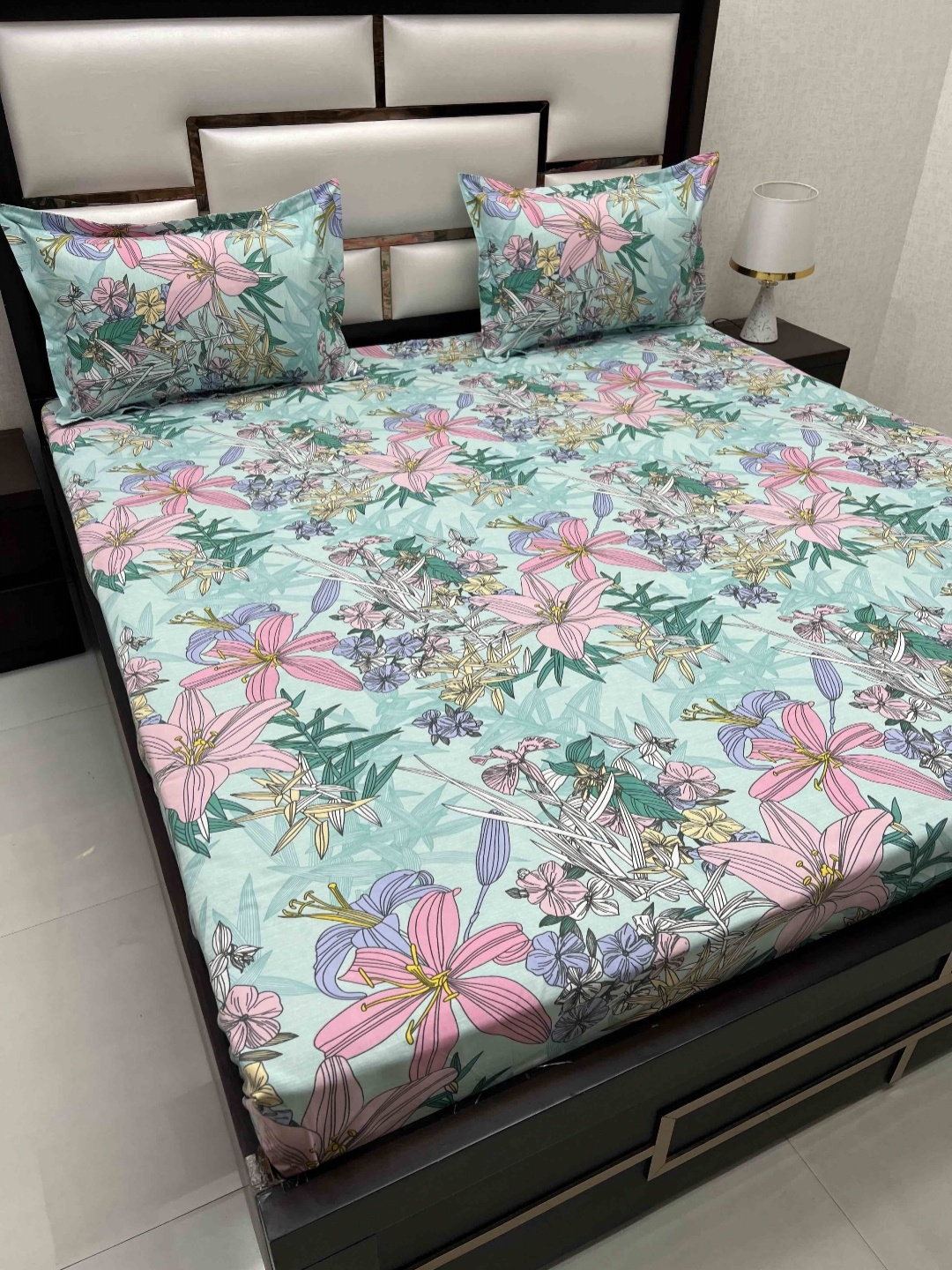 

Pure Decor Amulya Green & Pink Printed 330 TC Microfiber Double Queen Bedsheet Set