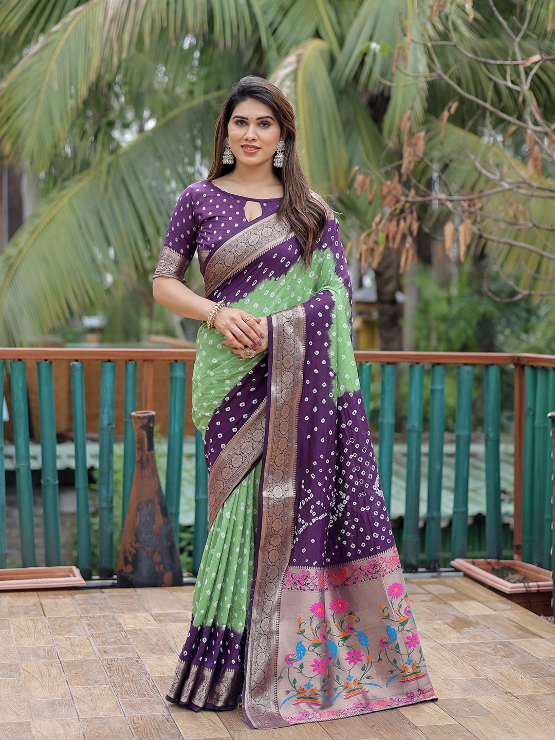 

Anaita Bandhani Pure Silk Bandhani Saree, Lime green
