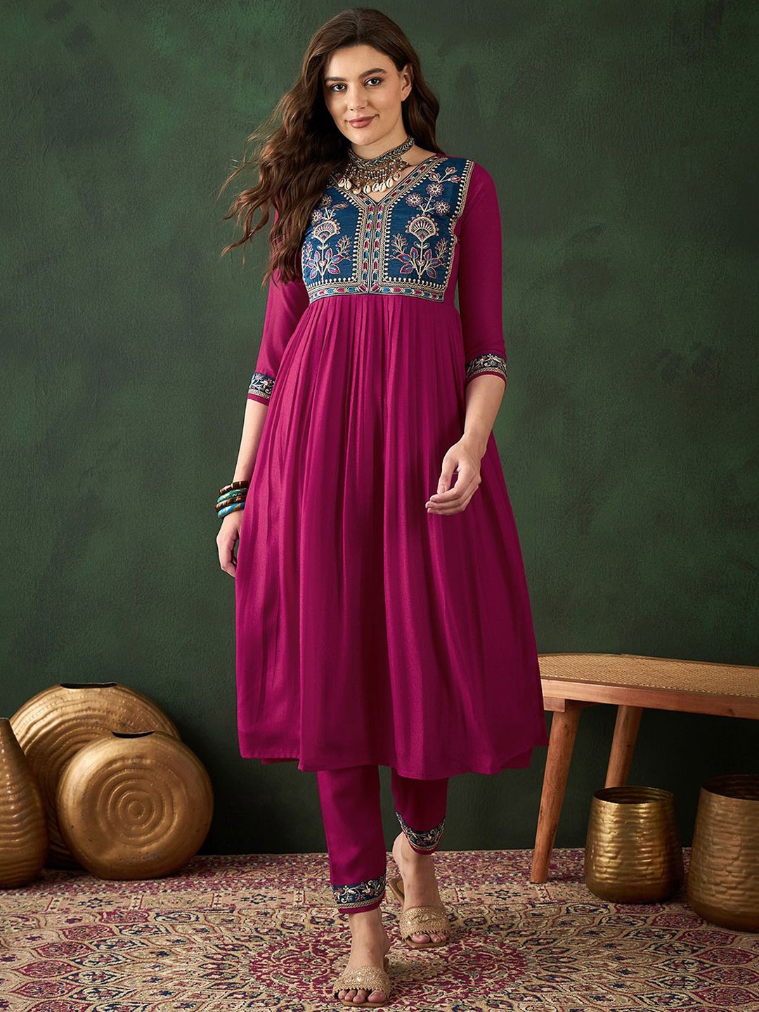 

Sangria Floal Embroidered A-Line Kurta Set, Pink