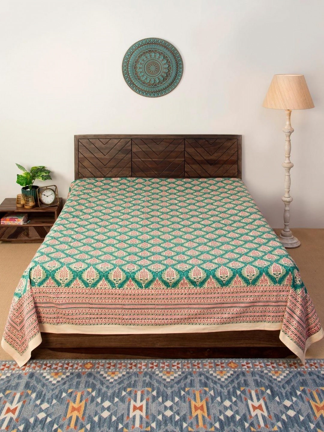 

Fabindia Green & Pink Cotton Ethnic Motifs Printed 120 TC Double King Bed Cover