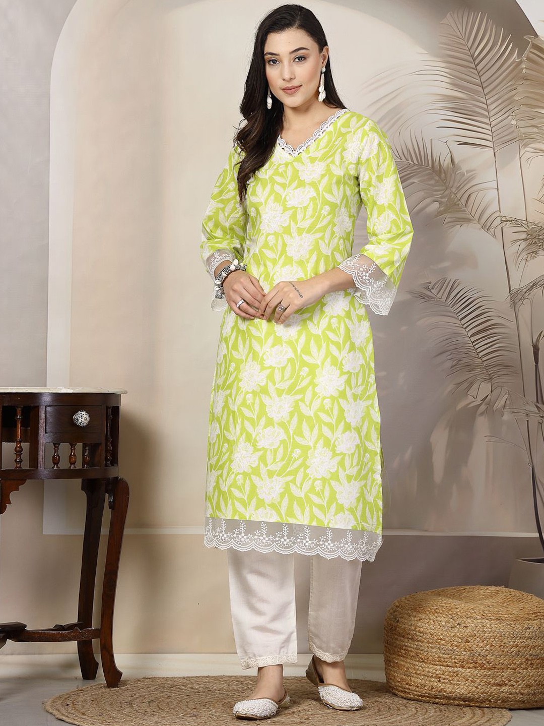 

Stylum Green Floral Printed Lace Frills Pure Cotton Straight Kurta