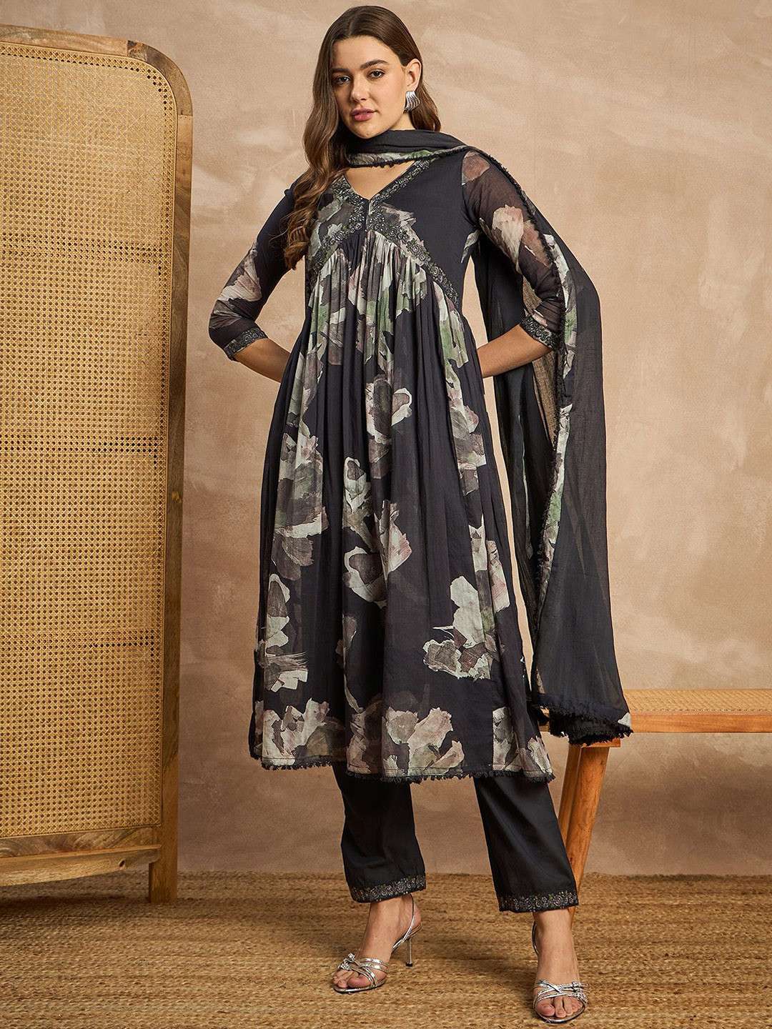 

all about you Floral Printed Empire Thread Work Anarkali Kurta with Trousers & Dupatta, Black