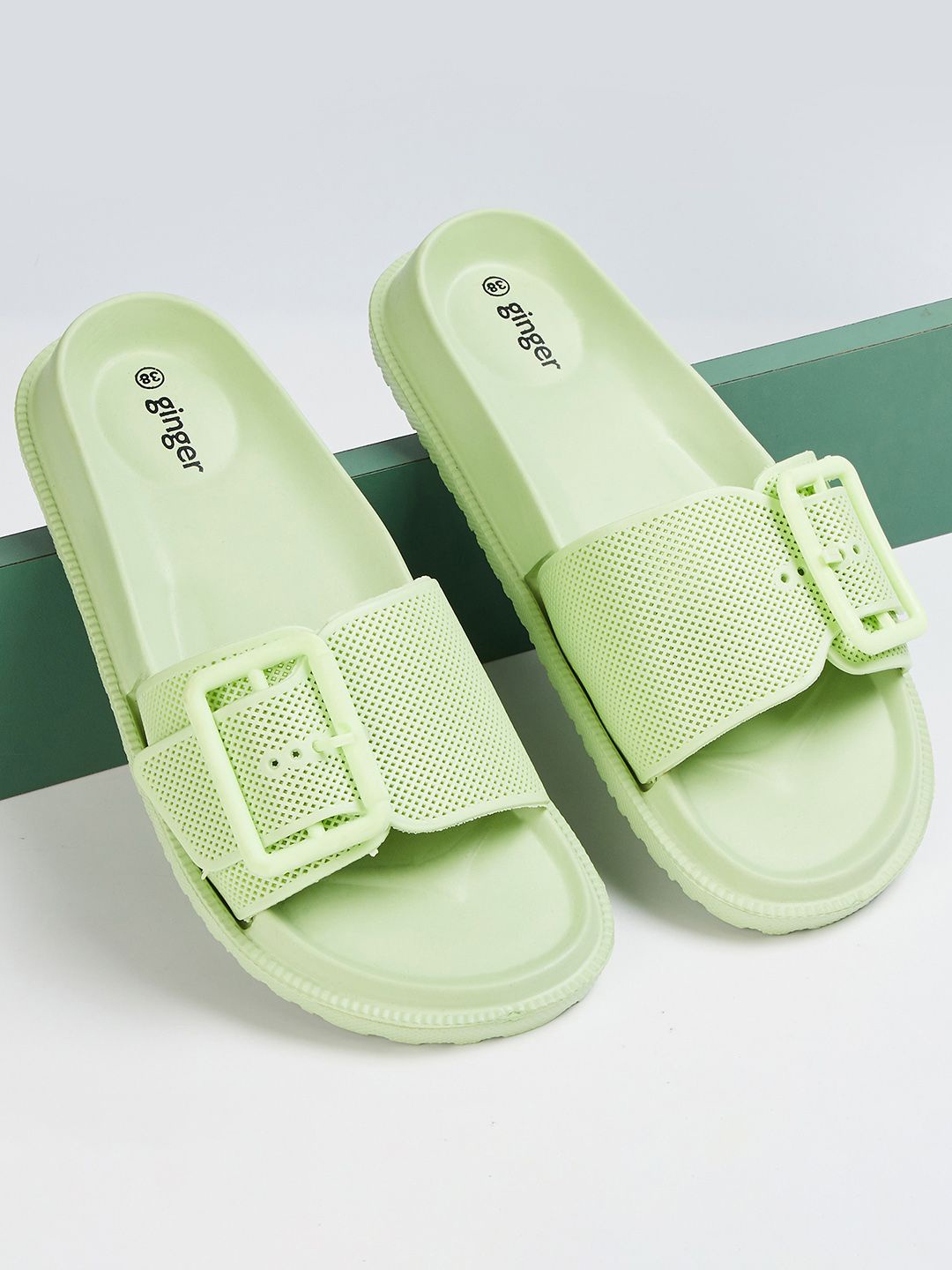 

Ginger by Lifestyle Women Rubber Sliders, Green