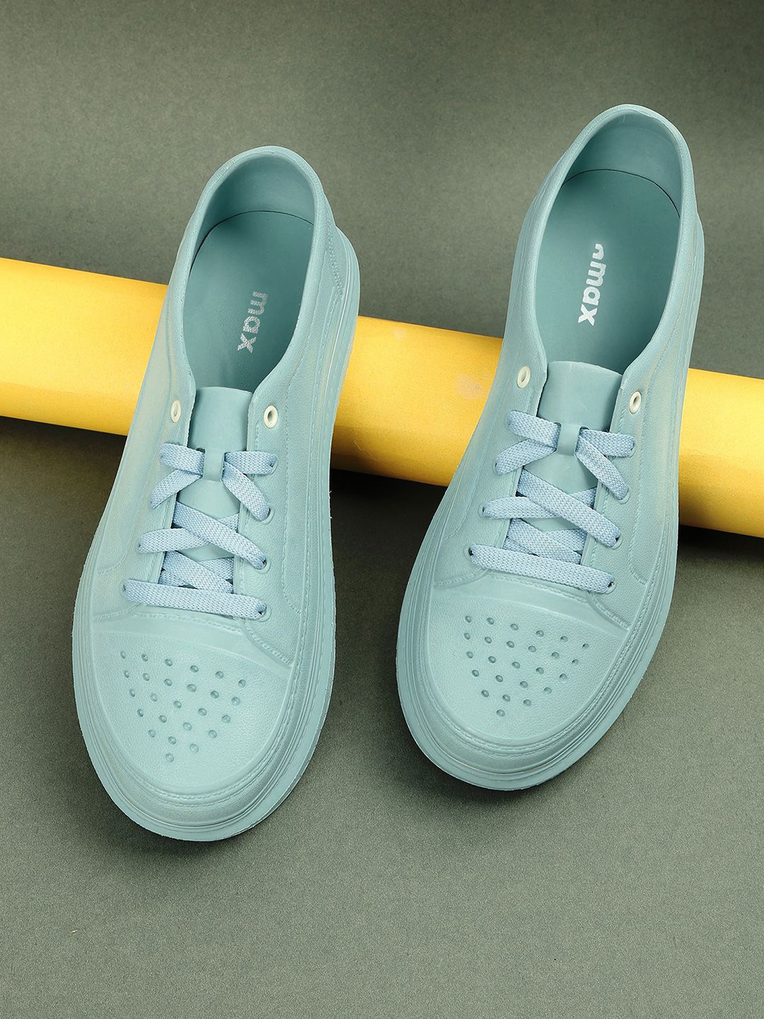 

max Women Striped PU Sneakers, Blue