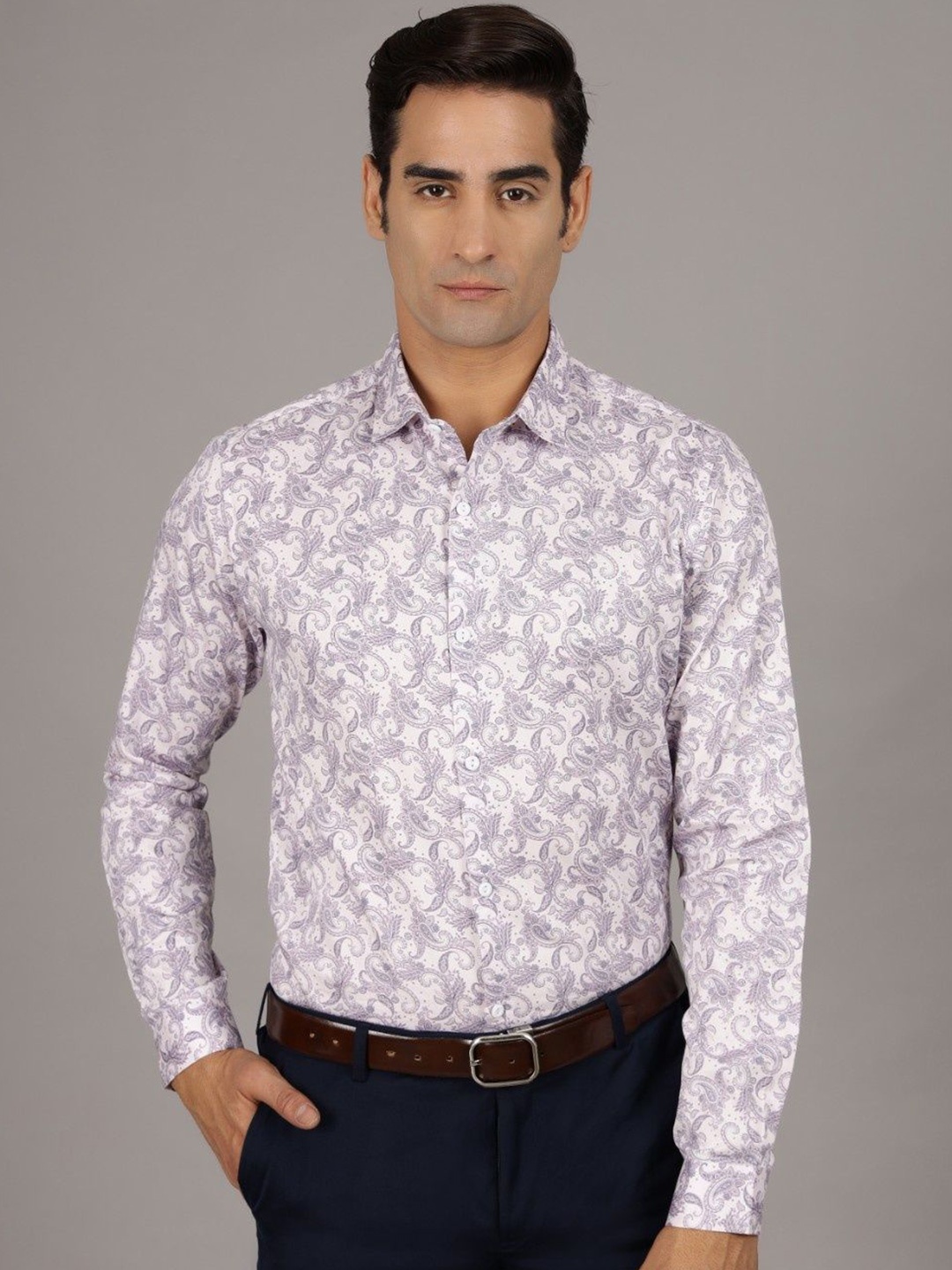 

Gavin Paris Men Original Spread Collar Ethnic Motifs Printed Cotton Semiformal Shirt, Lavender