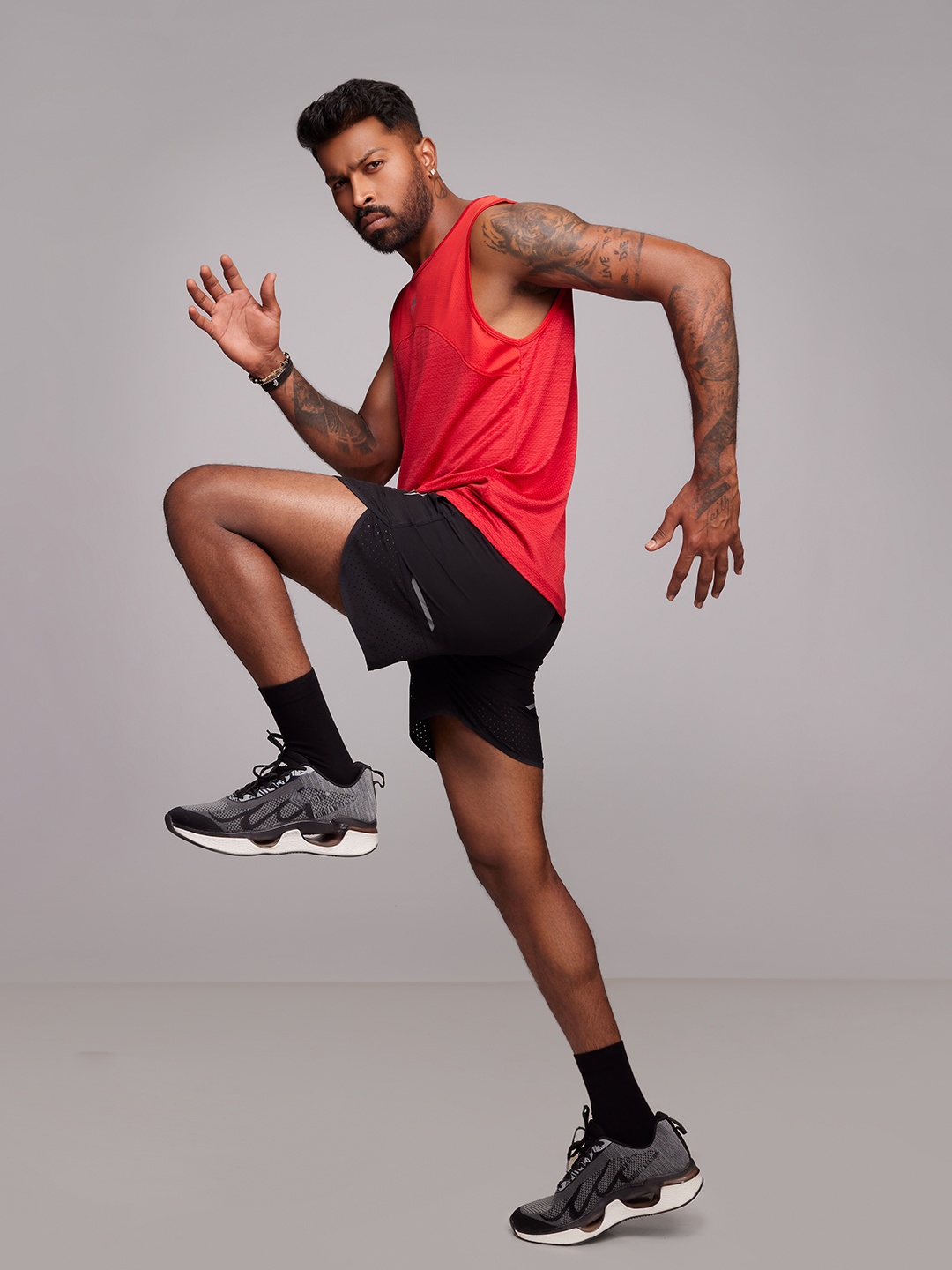 

Hardik Pandya Quick Dry Innerwear Gym Vests HP23FC070BSM, Red