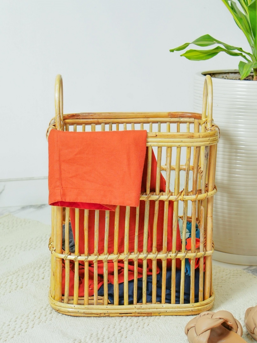 

AJAARA Beige Textured Rattan Rectangular Laundry Basket