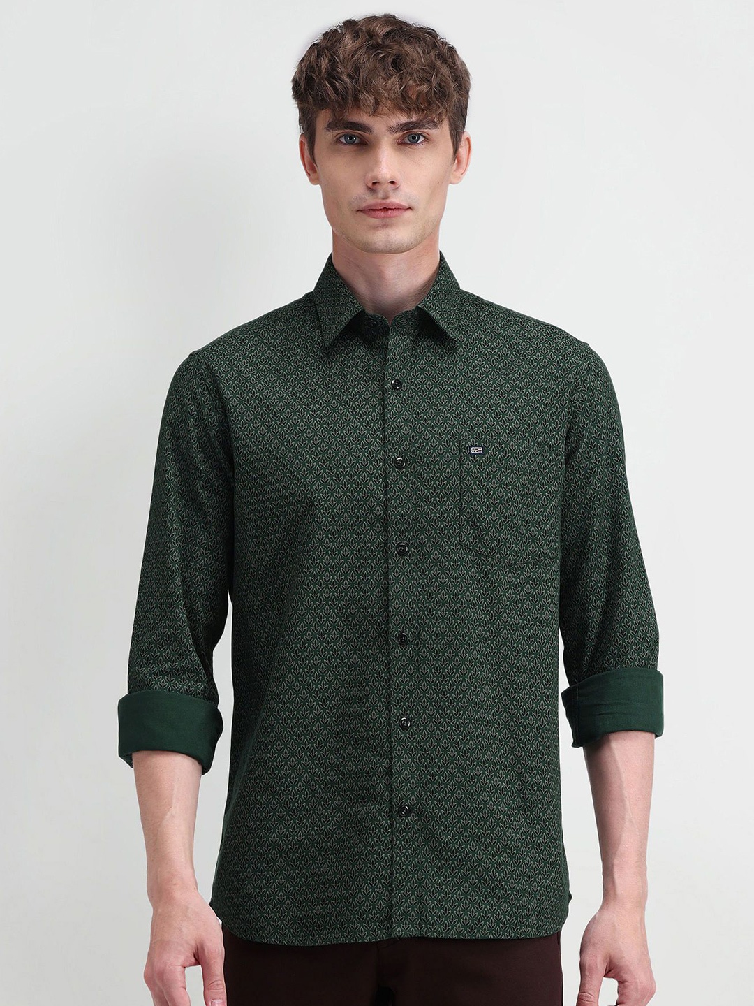 

Arrow Sport Men Comfort Spread Collar Micro Ditsy Printed Cotton Slim Fit Casual Shirt, Olive