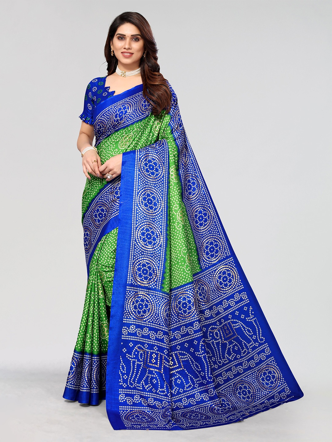 

VIRICA Bandhani Printed Saree With Blouse Piece, Green
