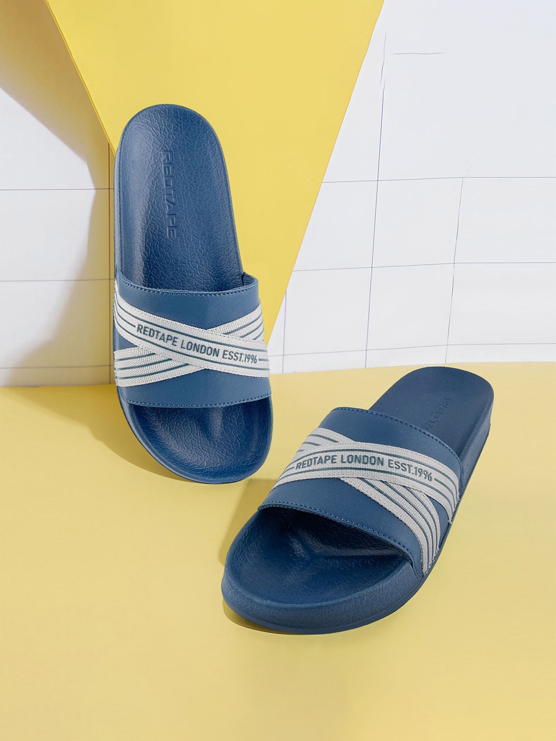 

Red Tape Men Sliders, Navy blue