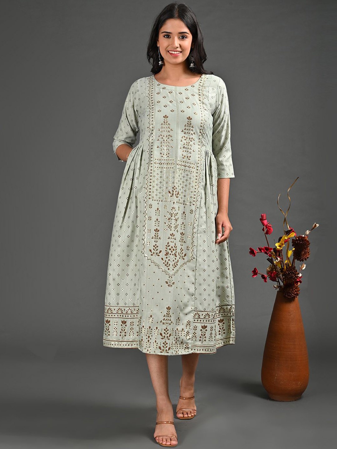 

GOLDSTROMS Floral Woven Design Round Neck A-Line Ethnic Dresses, Green