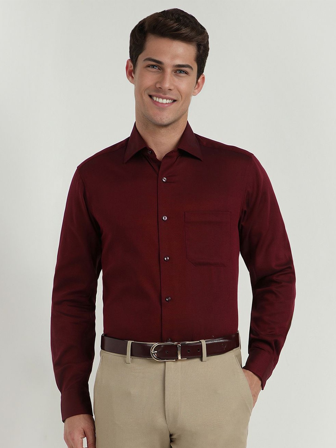 

Allen Solly Sport Men Classic Spread Collar Solid Cotton Formal Shirt, Maroon